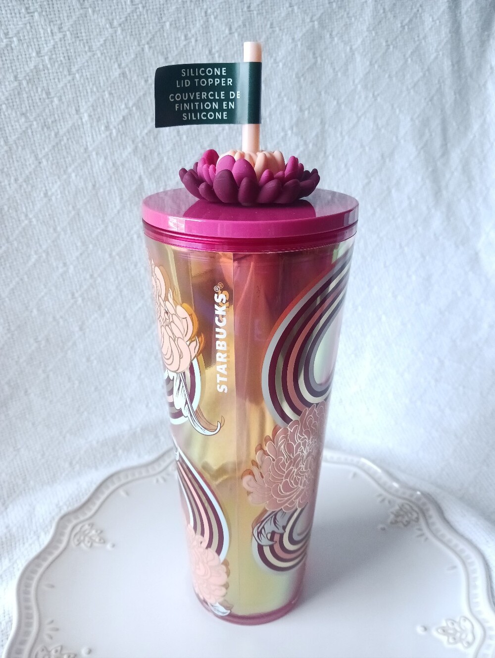 Starbucks 2024 Holiday Lotus Flower 24 oz Venti Tumbler w/ Lotus Lid Topper